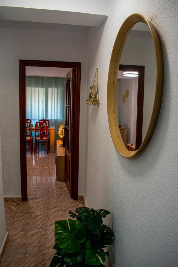 Entero, A Diez Minutos De La Juderia, Cochera Opcional Apartament *