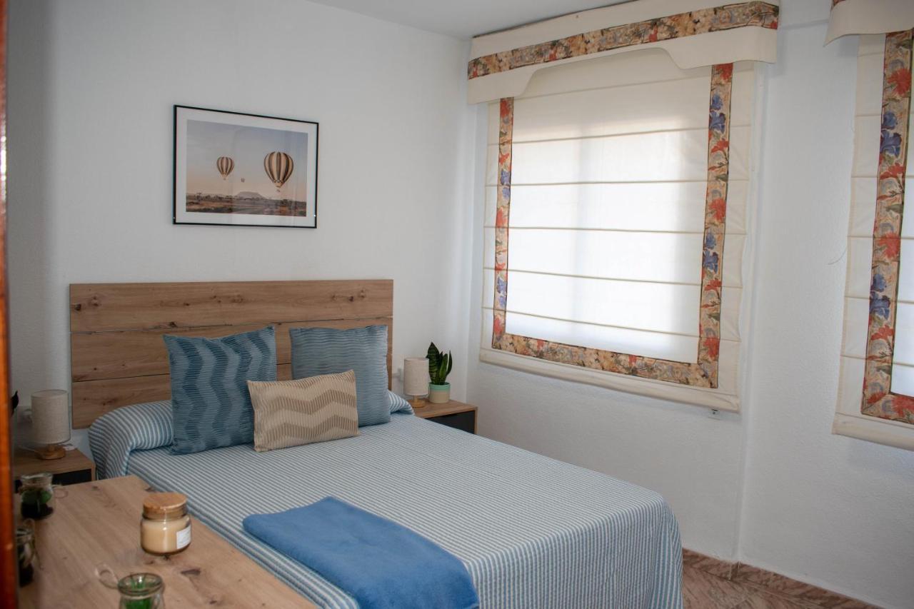 Apartament Entero, A Diez Minutos De La Juderia, Cochera Opcional